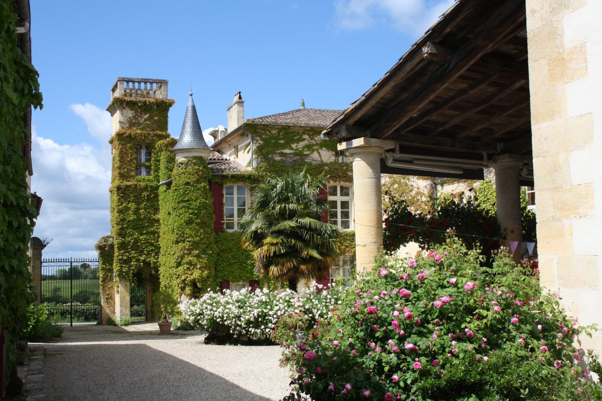 Courtyard at Chateau Sentout